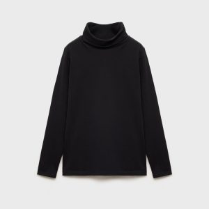 Turtleneck long-sleeved t-shirt