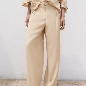 Straight-fit pleated pants