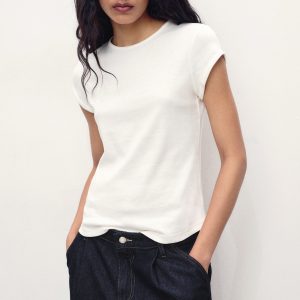 Short-sleeved cotton t-shirt