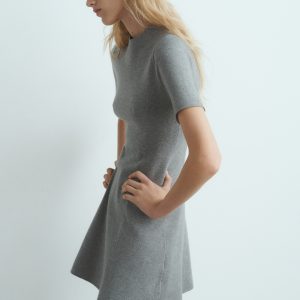 Fine-knit flared dress