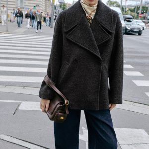 Mid-rise rinse-wash barrel jeans