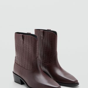 Leather heeled boots