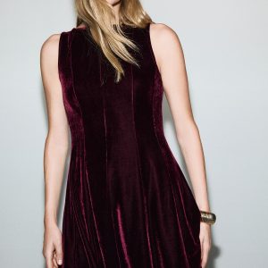 Velvet dress with seams