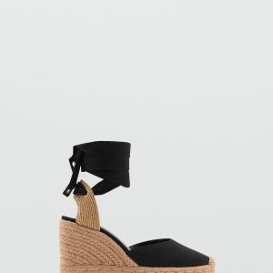 Combined tied wedges