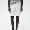 Cotton bermuda shorts with an interior elastic strip