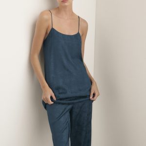 Jacquard satin nightdress