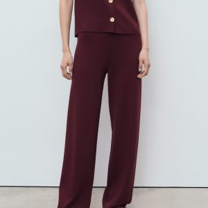 Knitted pants with elastic waistband