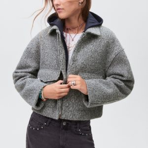 Wool jacket with lapel pockets