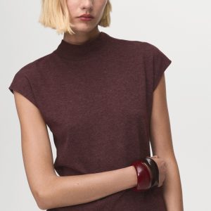 High collar T-shirt