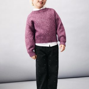 Straight jeans with rhinestone detail