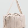 Maternity bag with texture
