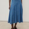 Denim midi-skirt with stitching