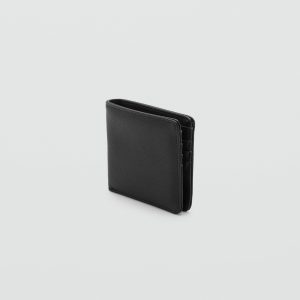 Essential wallet