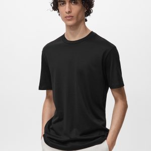 100% cotton slim-fit t-shirt