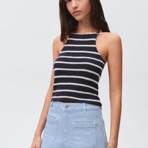 Denim shorts with pockets