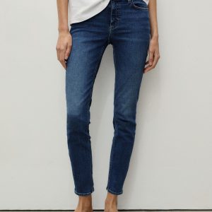 Mid-rise skinny jeans
