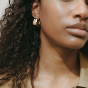 Twisted hoop earrings