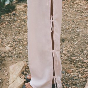 Straight pants with slits and bows