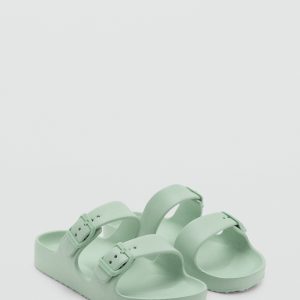 Flip-flops with buckle straps