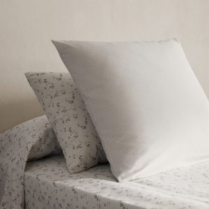 Two percale cotton fine-stripe pillowcases 60x60 cm