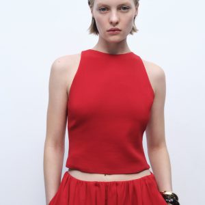 Crop top with bow on the back