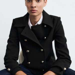 Double-breasted jacket with lapels