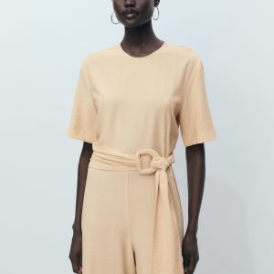 Straight-fit short-sleeved jumpsuit with belt