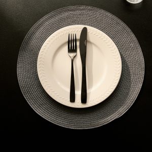 Round embossed textured placemats