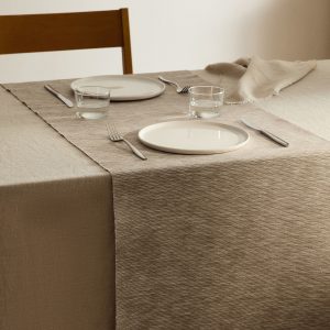 Cotton yarn-dyed melange table runner