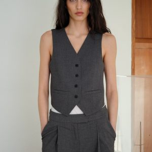 Vest with adjustable belt