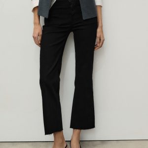 Flared cropped jeans with pockets