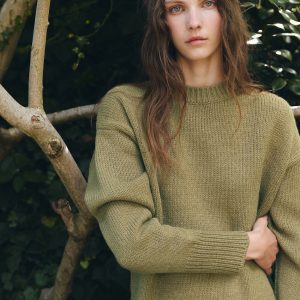 Oversized chunky-knit sweater