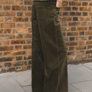 Wide-leg corduroy jeans