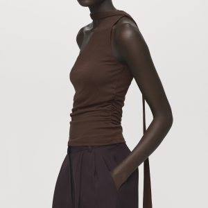 Asymmetrical foulard top